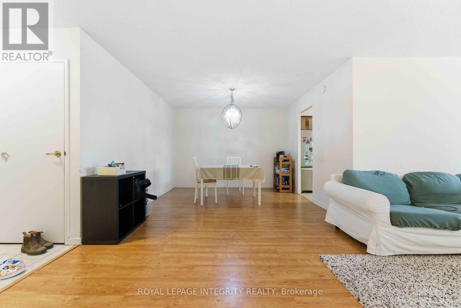 708 - 1500 Riverside Drive, Ottawa, Ontario  K1G 4J4 - Photo 10 - X12791618