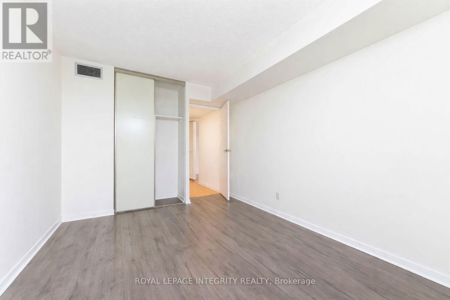 708 - 1500 Riverside Drive, Ottawa, Ontario  K1G 4J4 - Photo 20 - X12791618