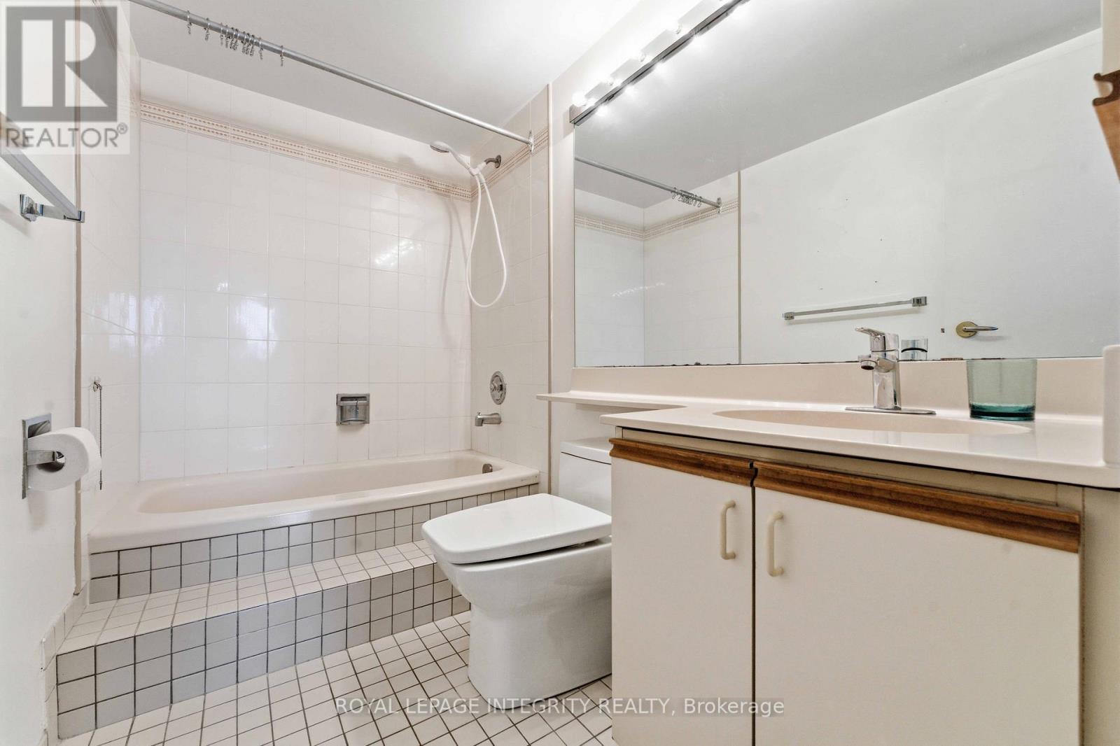 708 - 1500 Riverside Drive, Ottawa, Ontario  K1G 4J4 - Photo 24 - X12791618