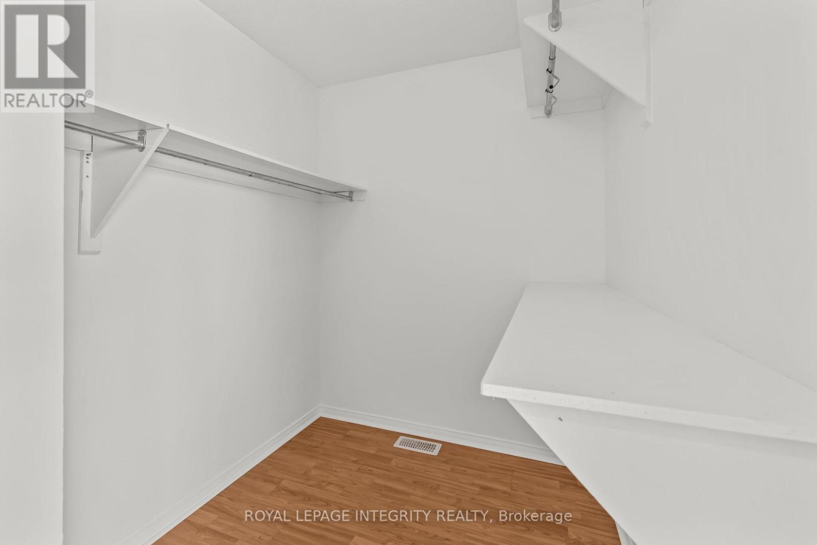 25 Southpointe Avenue, Ottawa, Ontario  K2J 4V4 - Photo 31 - X12791642