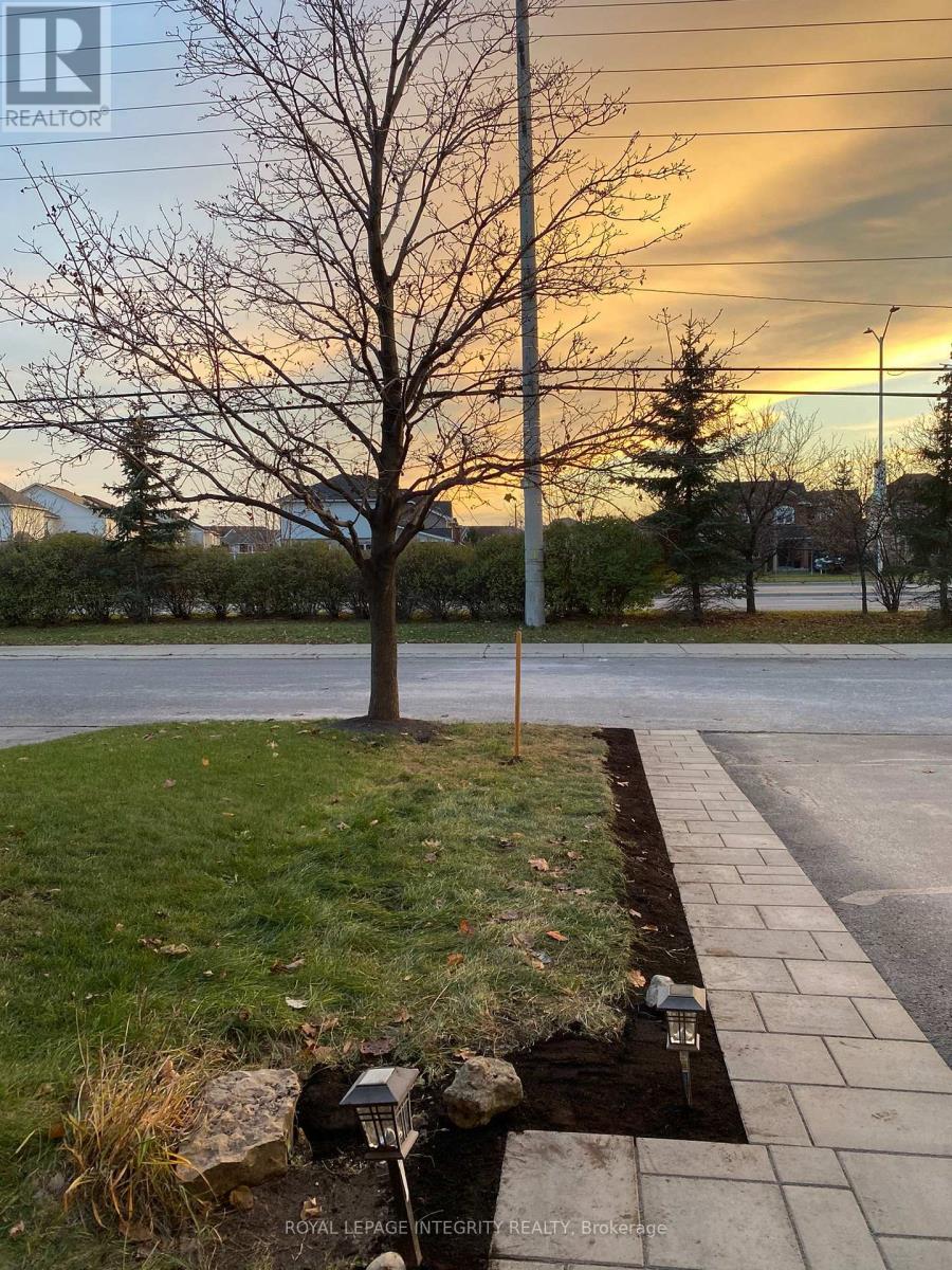 25 Southpointe Avenue, Ottawa, Ontario  K2J 4V4 - Photo 39 - X12791642