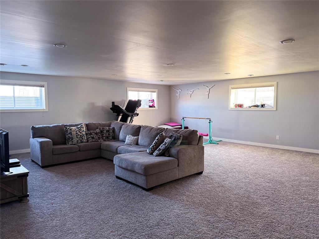 71 Evergreen Avenue, Mitchell, Manitoba  R5G 1H1 - Photo 15 - 202602772