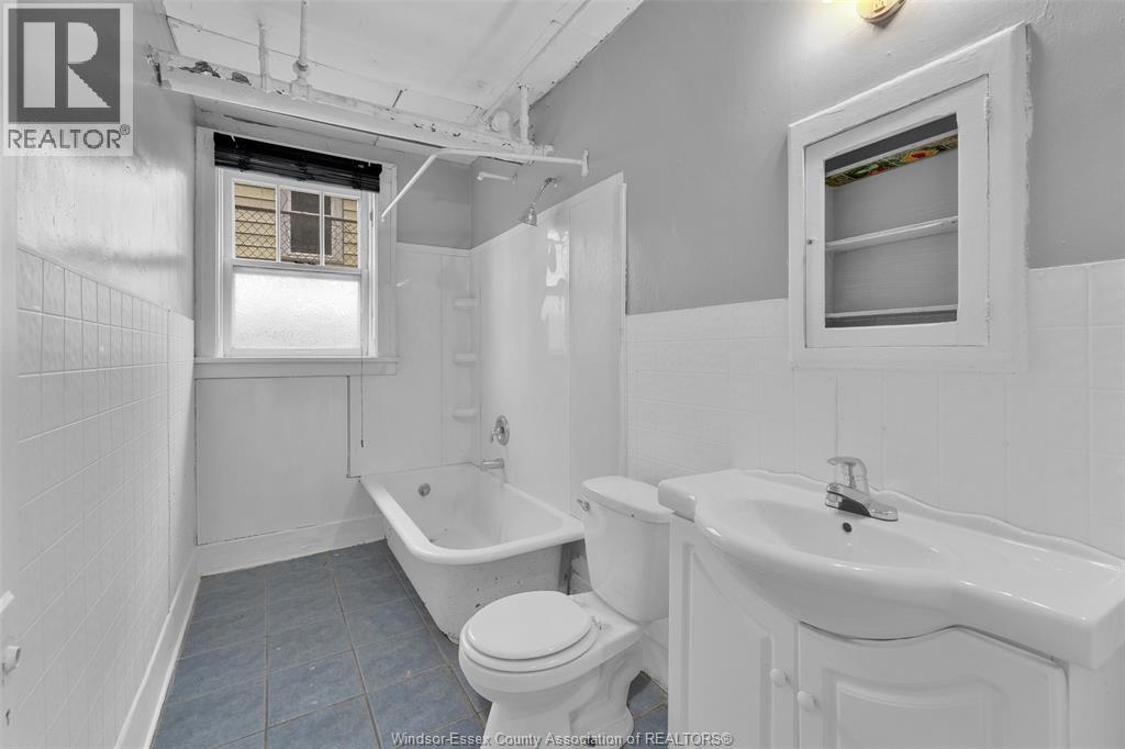 476 Parent Unit# 2, Windsor, Ontario N8M 3S1 - Photo 7 - 26003281