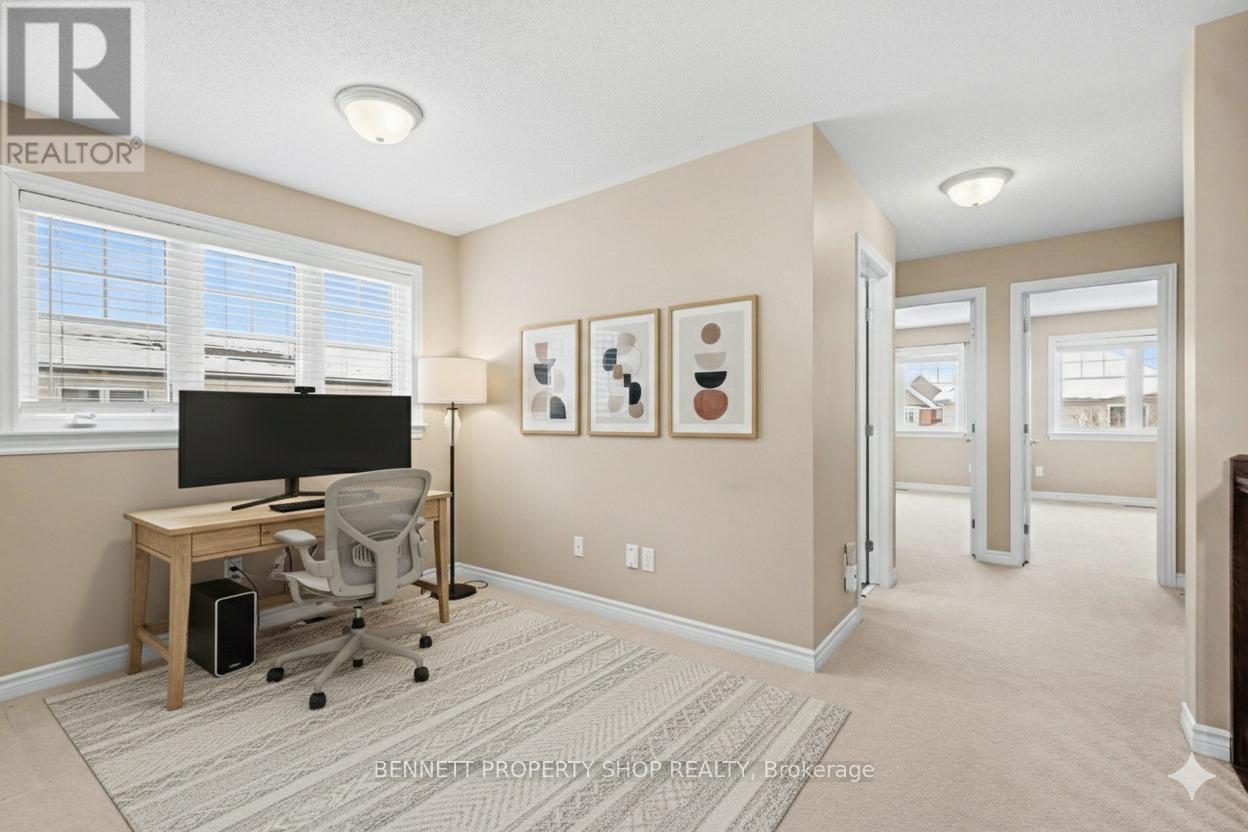 255 Mojave Crescent, Ottawa, Ontario  K2S 0H6 - Photo 13 - X12763716