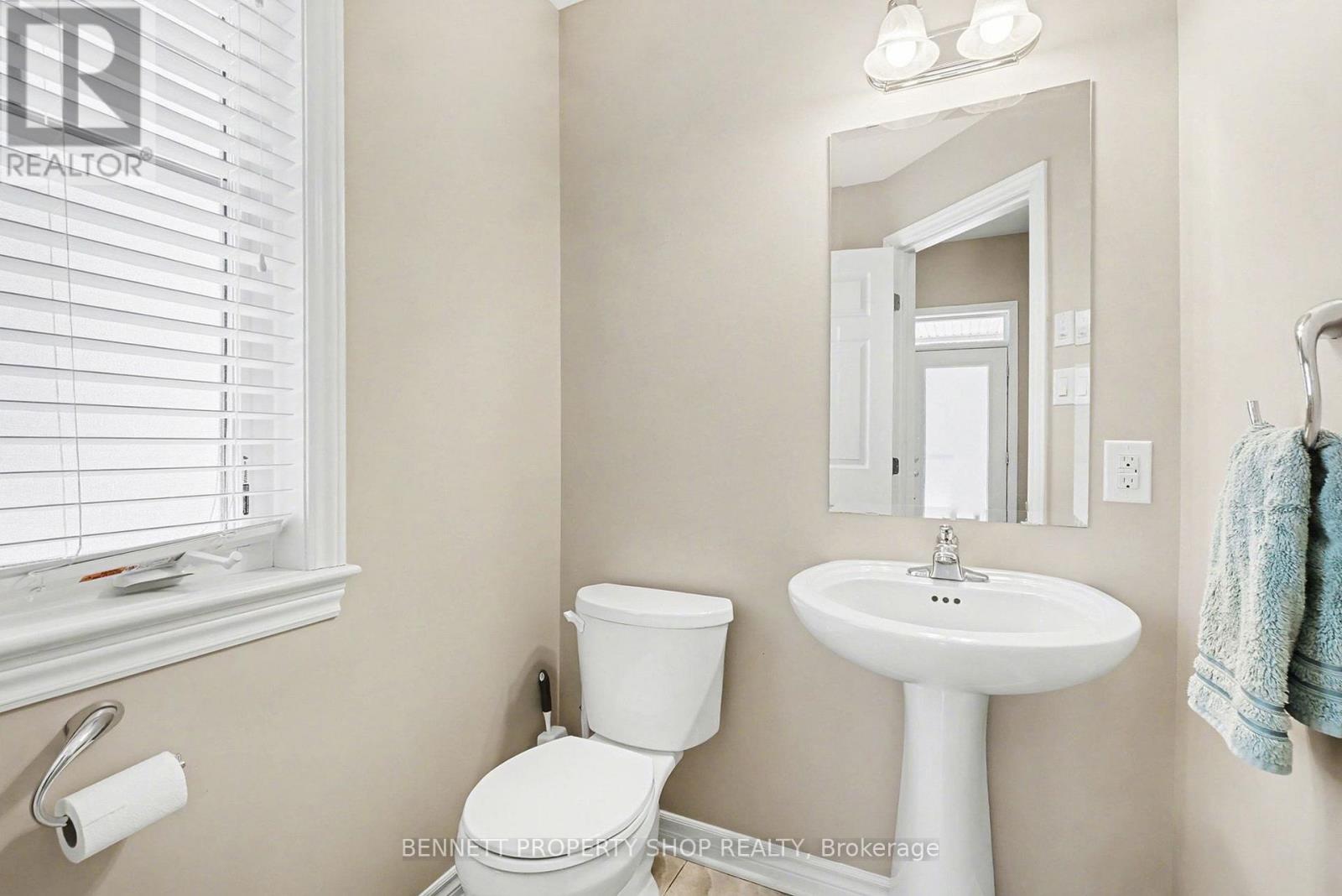 255 Mojave Crescent, Ottawa, Ontario  K2S 0H6 - Photo 9 - X12763716