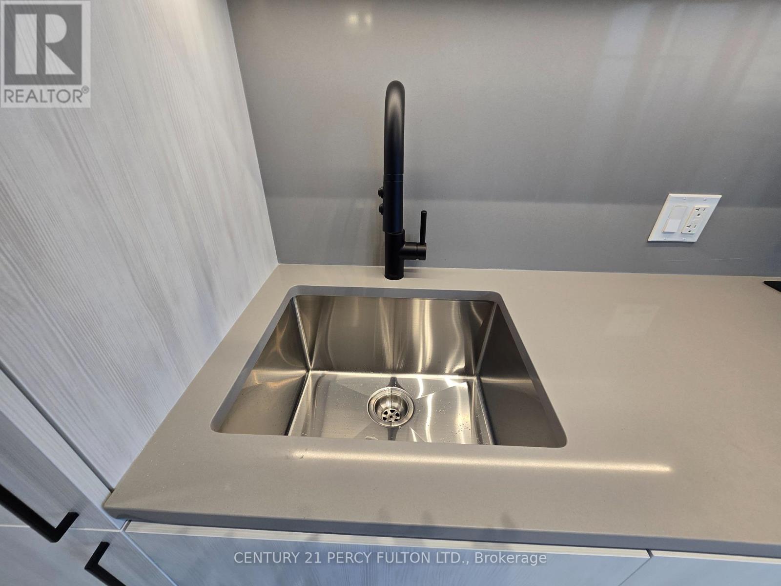 2410 - 35 Parliament Street, Toronto, Ontario  M5A 0Z5 - Photo 8 - C12791604