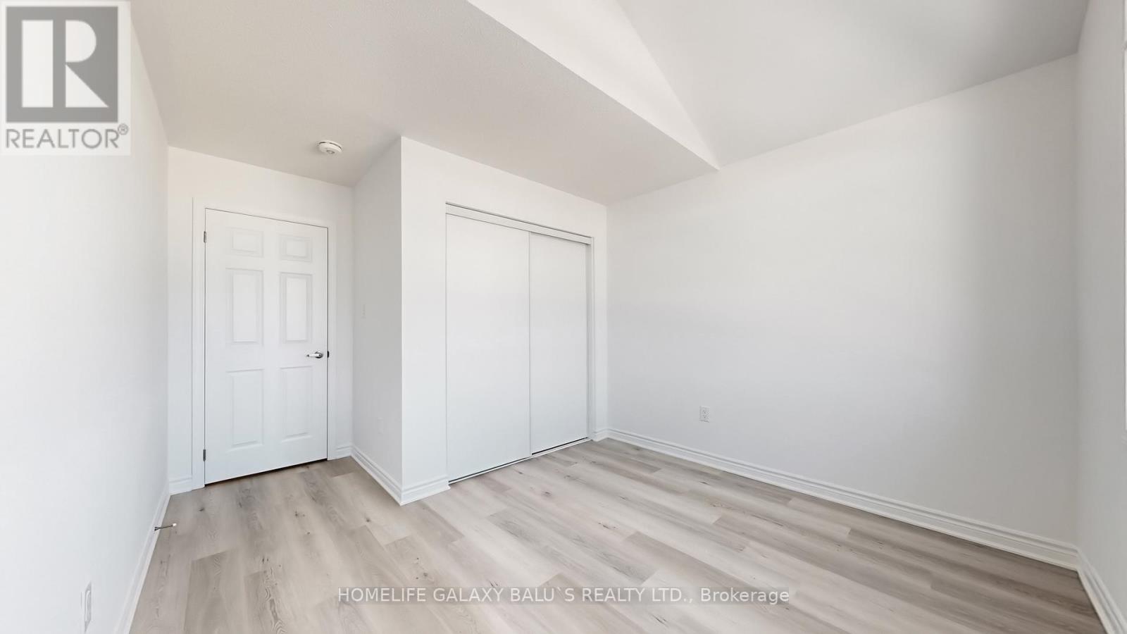 3203 Brigadier Avenue, Pickering, Ontario  L1X 0N4 - Photo 34 - E12791626