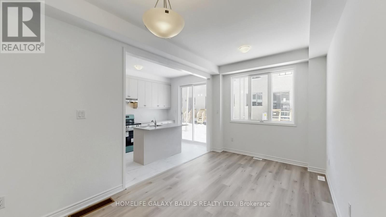 3203 Brigadier Avenue, Pickering, Ontario  L1X 0N4 - Photo 4 - E12791626