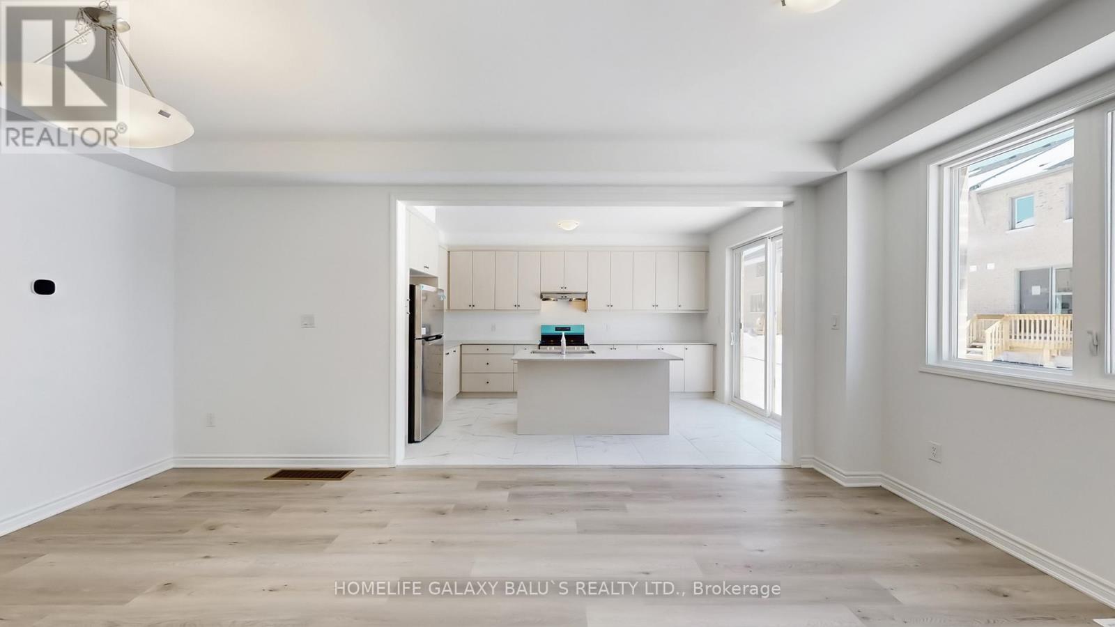 3203 Brigadier Avenue, Pickering, Ontario  L1X 0N4 - Photo 7 - E12791626