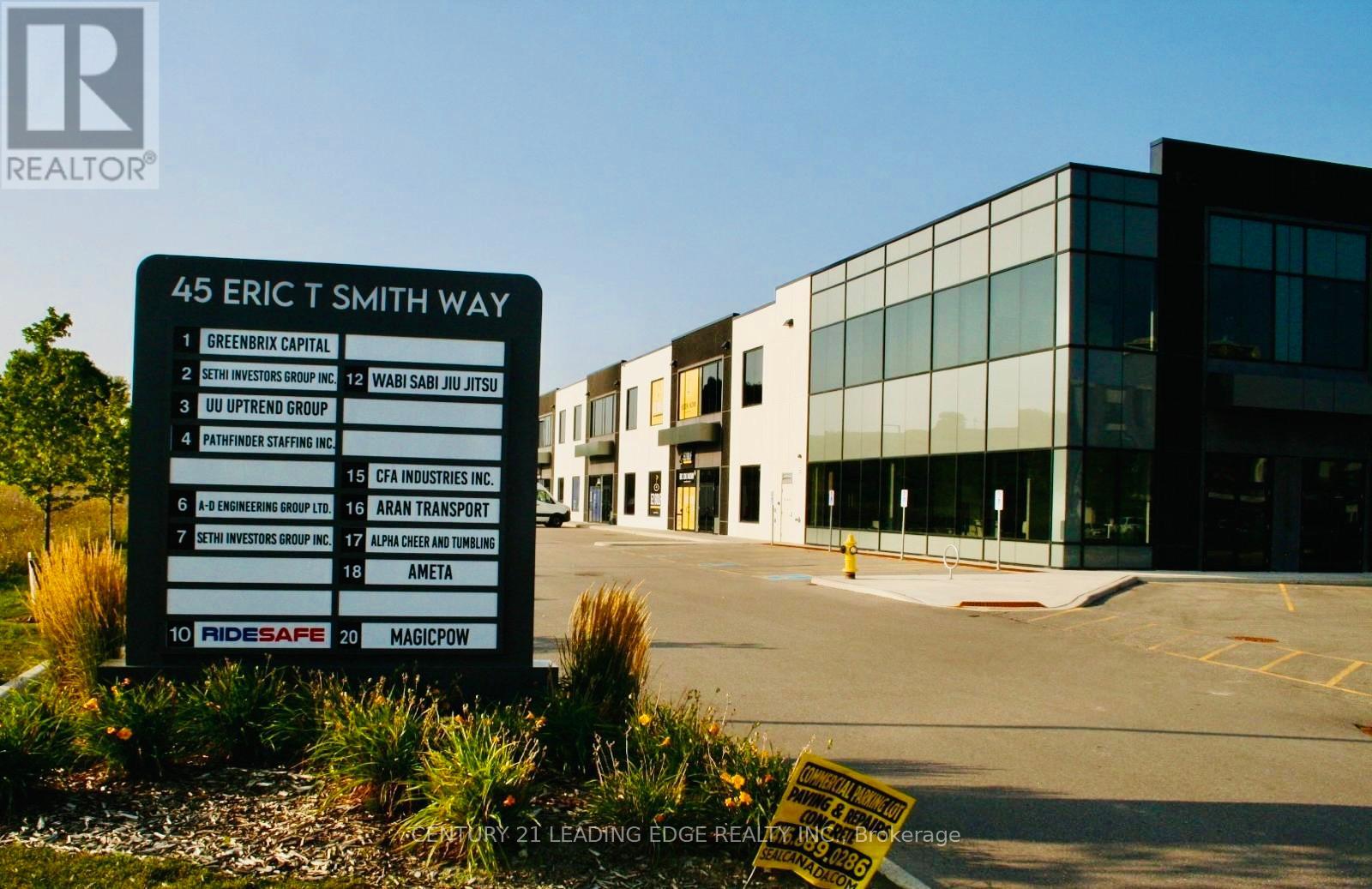 10 - 45 Eric T Smith Way, Aurora, Ontario  L4G 7C6 - Photo 1 - N12791640