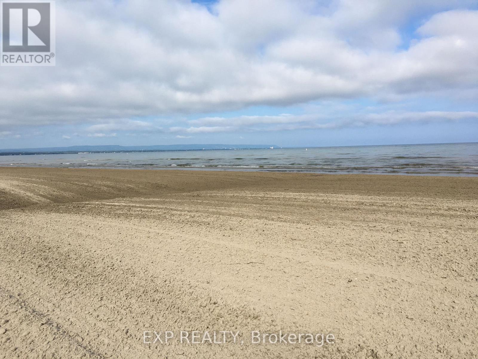 30 29th Street N, Wasaga Beach, Ontario  L9Z 2E1 - Photo 10 - S12791614