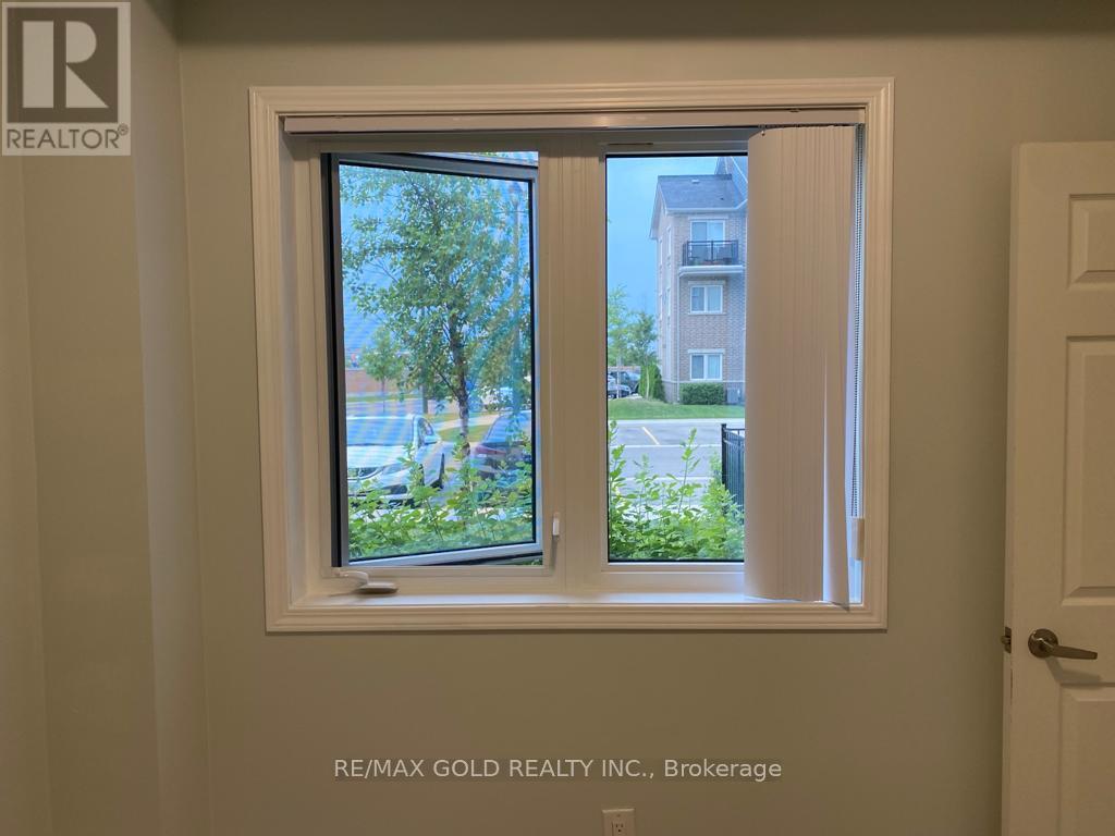 110 - 250 Sunny Meadow Boulevard, Brampton, Ontario  L6R 3Y7 - Photo 15 - W12791634