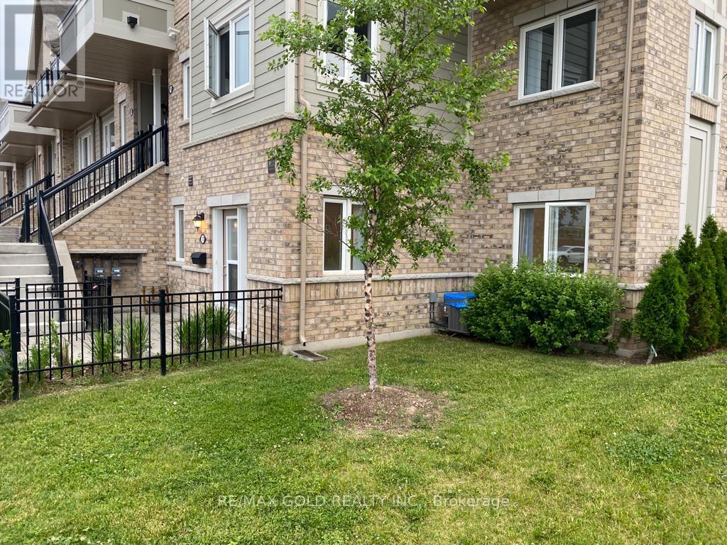110 - 250 Sunny Meadow Boulevard, Brampton, Ontario  L6R 3Y7 - Photo 31 - W12791634