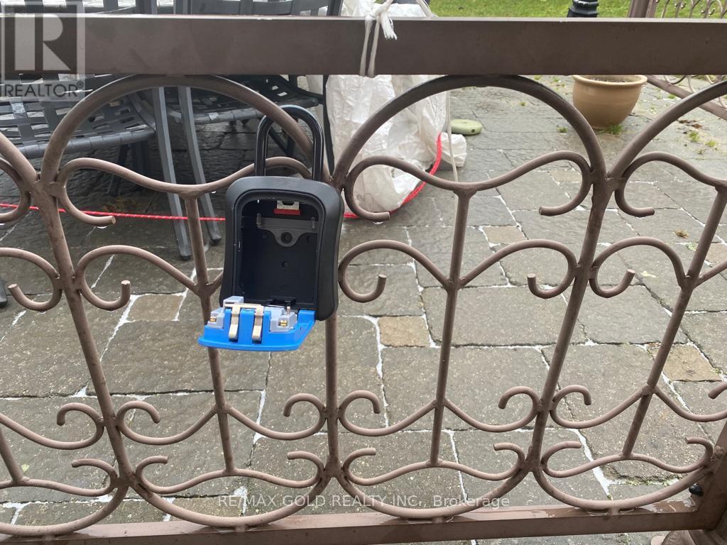 110 - 250 Sunny Meadow Boulevard, Brampton, Ontario  L6R 3Y7 - Photo 50 - W12791634