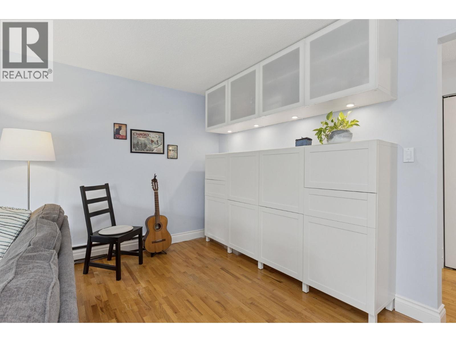 214 555 W 28th Street, North Vancouver, British Columbia  V7N 2J7 - Photo 14 - R3090117