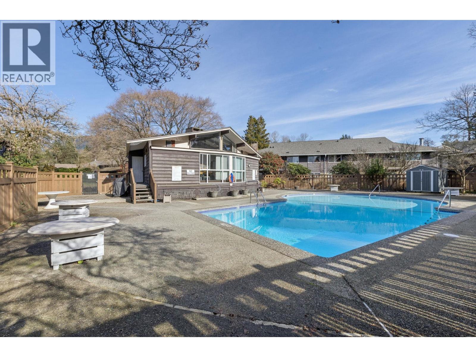 214 555 W 28th Street, North Vancouver, British Columbia  V7N 2J7 - Photo 26 - R3090117