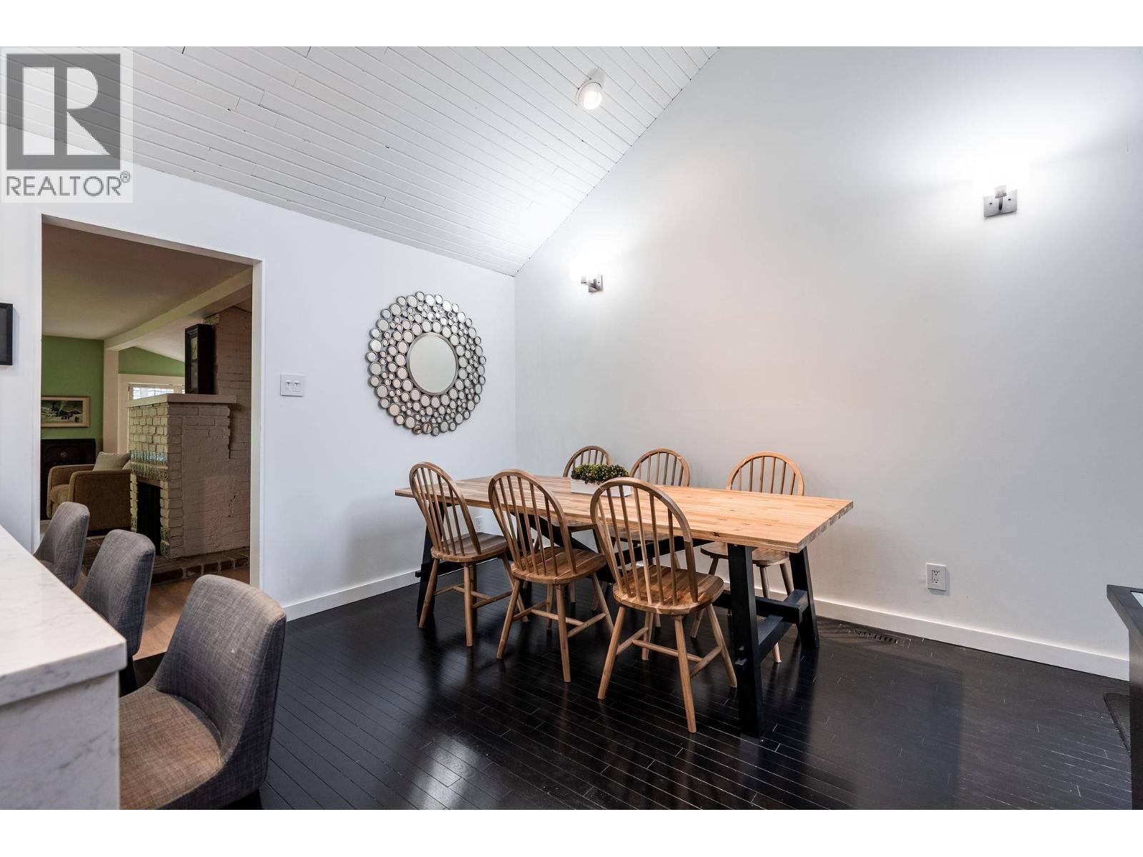 2103 W Keith Road, North Vancouver, British Columbia  V7P 1Z4 - Photo 17 - R3090119