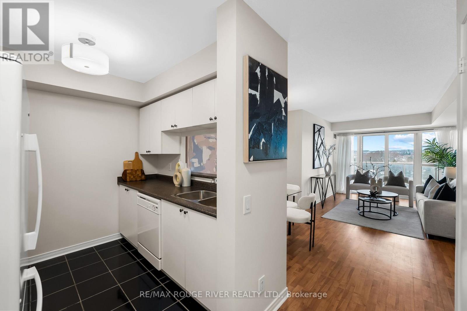 818 - 1200 The Esplanade Road N, Pickering, Ontario  L1V 6V3 - Photo 11 - E12791652