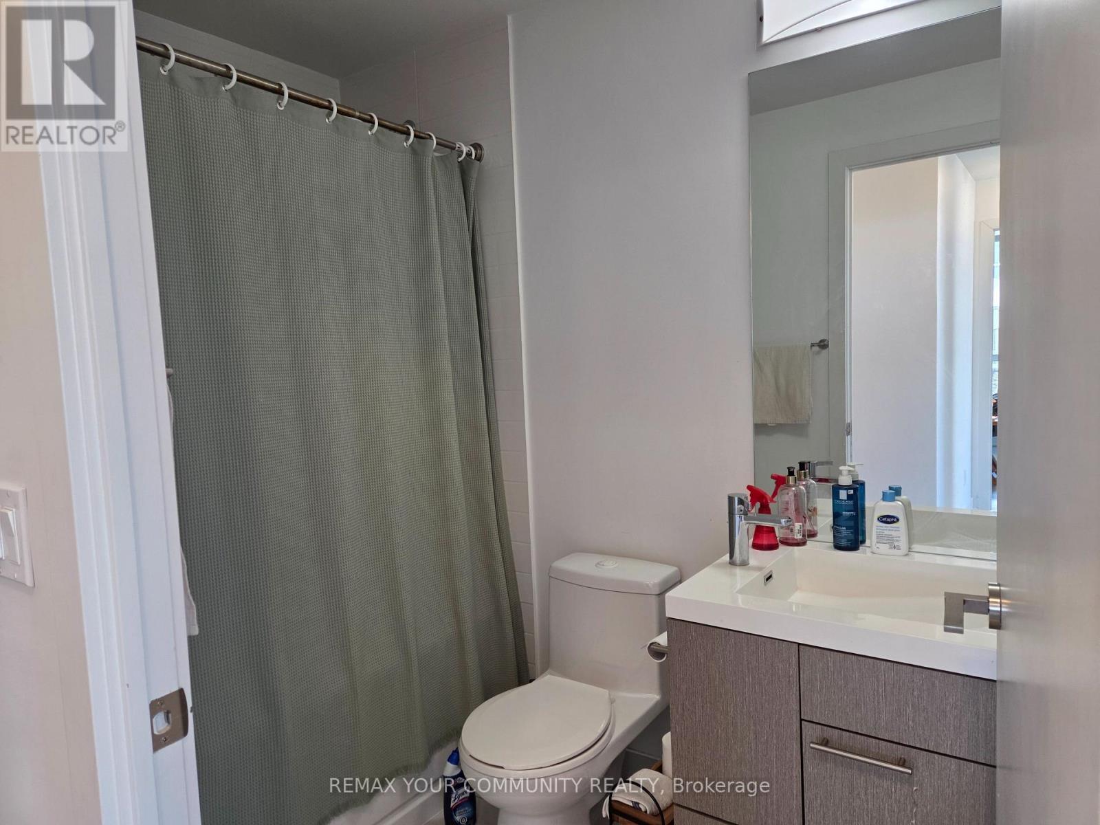 1602 - 199 Richmond Street W, Toronto, Ontario  M5V 0H4 - Photo 14 - C12775450