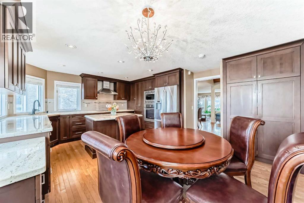 2612 Signal Hill Drive Sw, Calgary, Alberta  T3H 2T7 - Photo 11 - A2281469