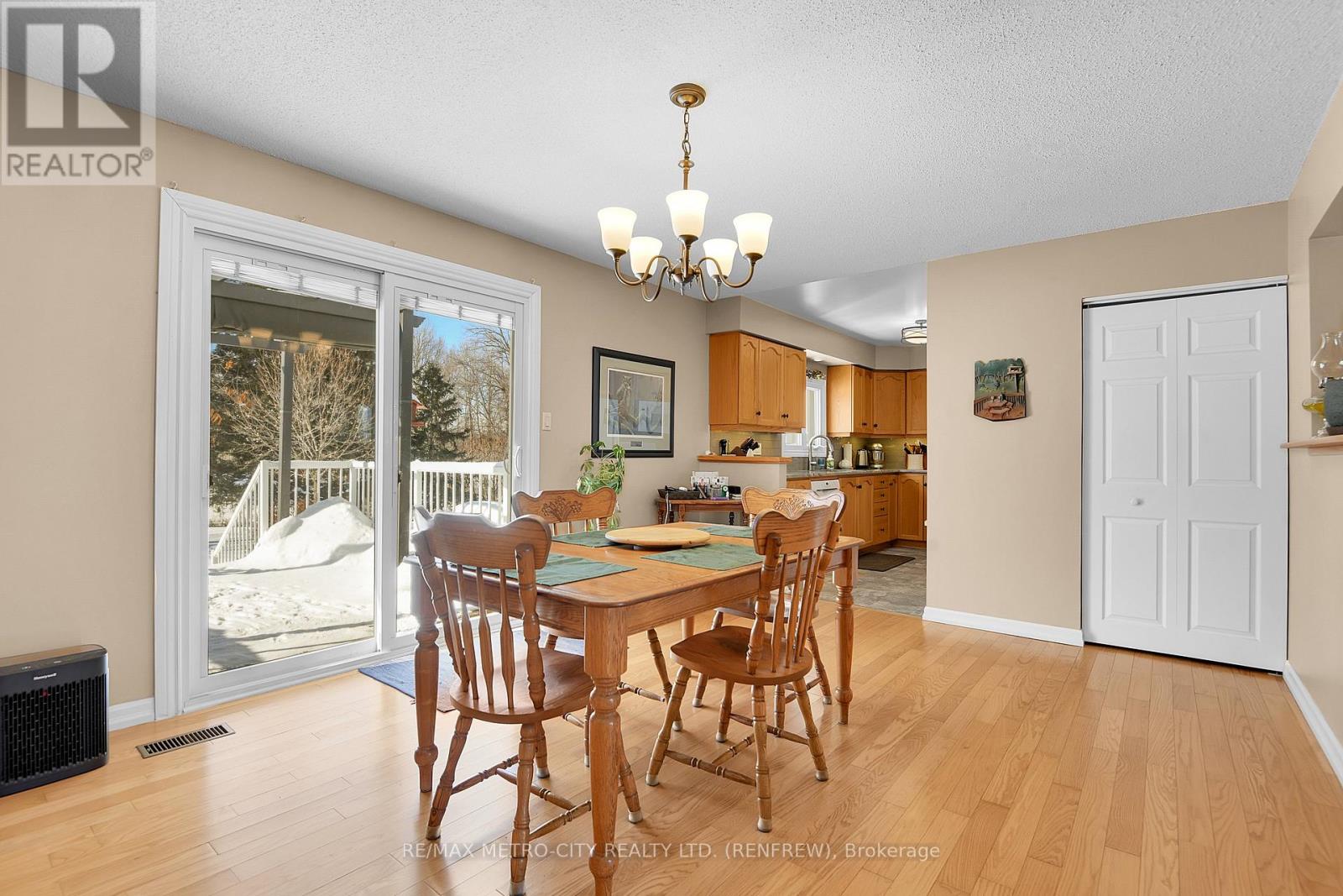 1154 Whitton Road, Horton, Ontario  K7V 3Z6 - Photo 13 - X12791680