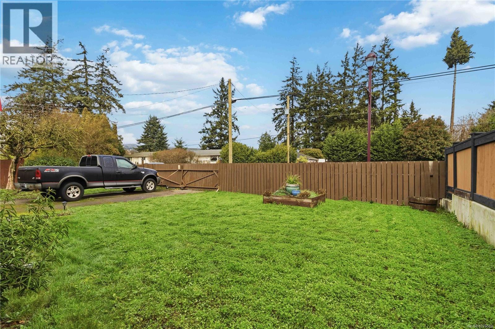 2629 Sooke Rd, Langford, British Columbia  V9B 1Y3 - Photo 27 - 1025669