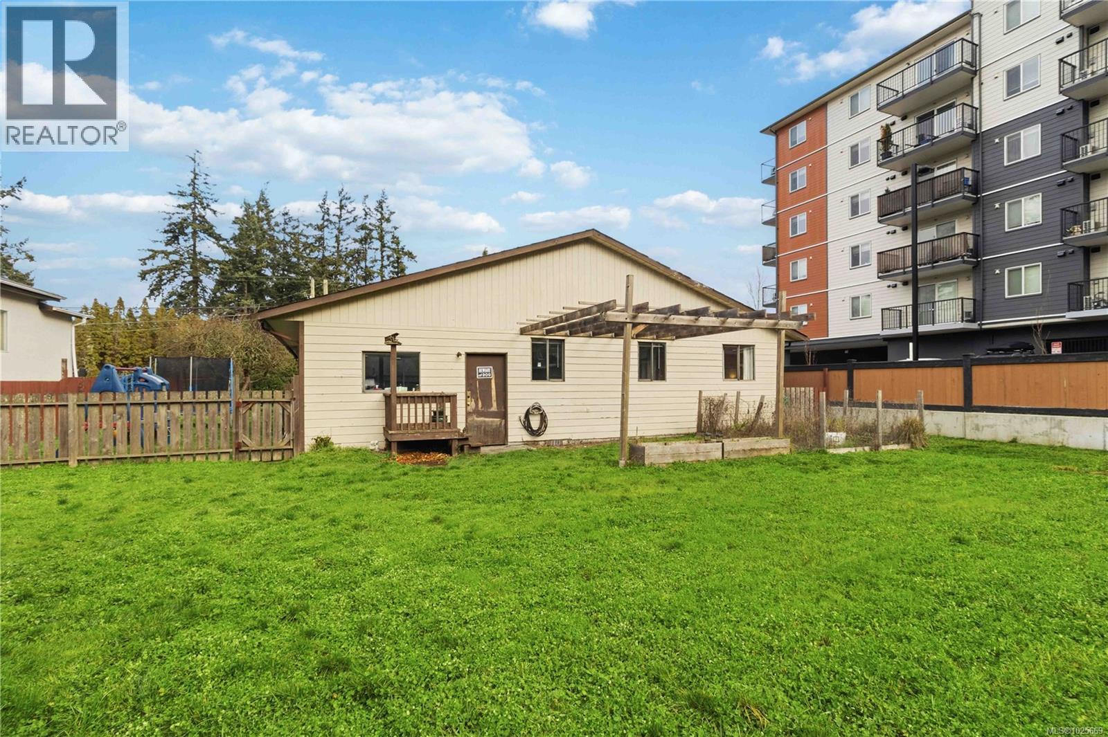 2629 Sooke Rd, Langford, British Columbia  V9B 1Y3 - Photo 29 - 1025669