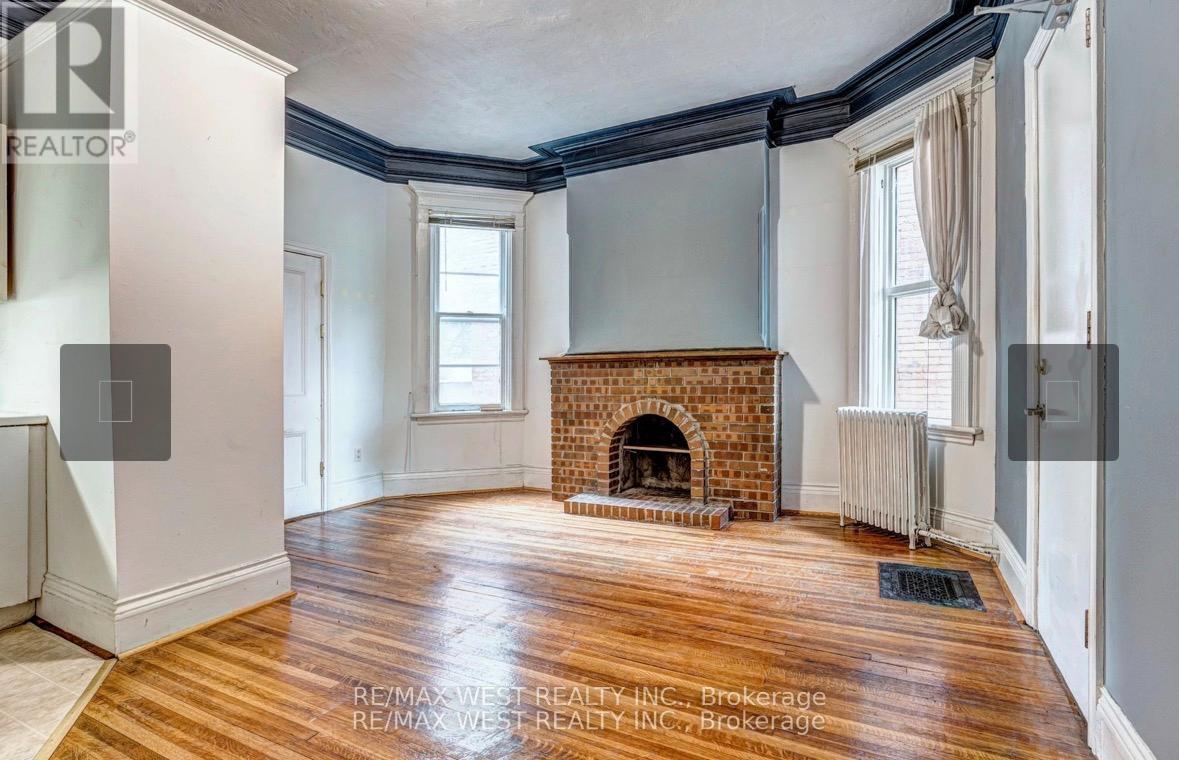 102 - 125 Madison Ave Avenue, Toronto, Ontario  M5R 2S3 - Photo 3 - C12791698