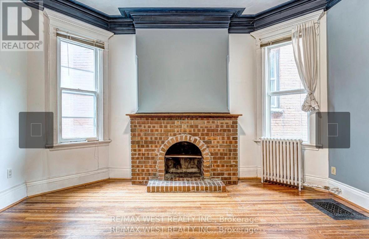 102 - 125 Madison Ave Avenue, Toronto, Ontario  M5R 2S3 - Photo 4 - C12791698