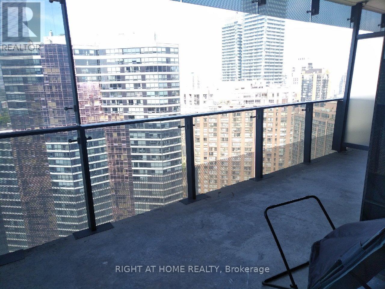 2805 - 5 St Joseph Street, Toronto, Ontario  M4Y 1J6 - Photo 7 - C12791708