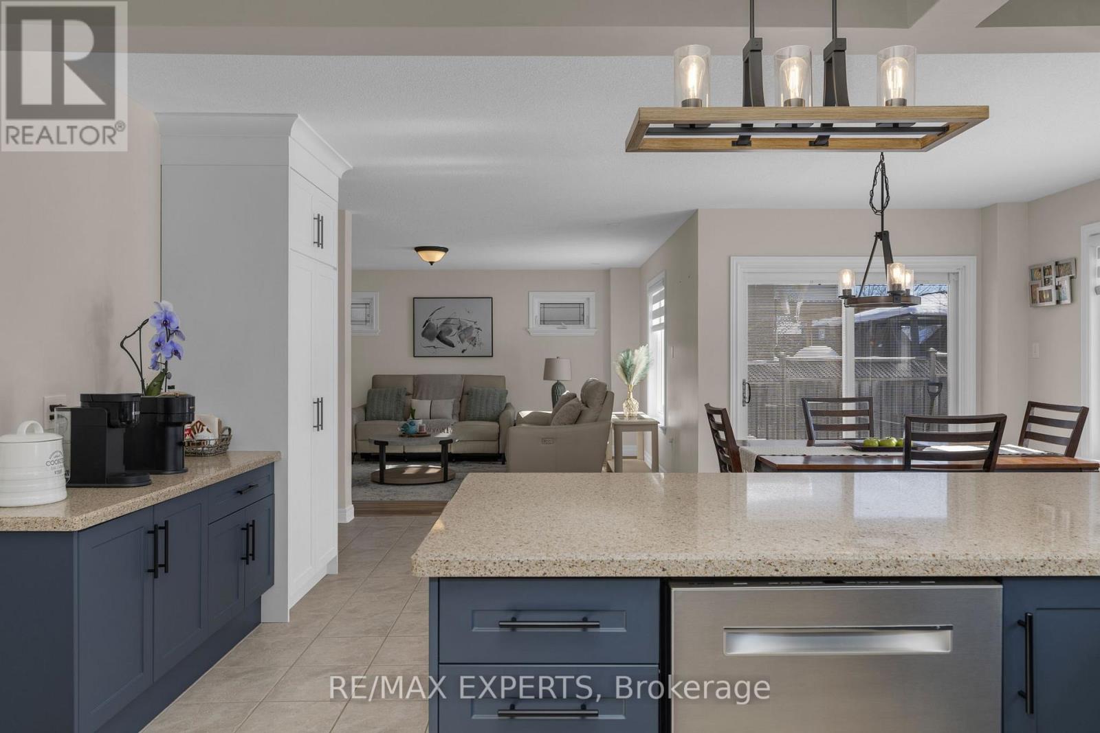 30 Taylor Court, Bradford West Gwillimbury, Ontario  L3Z 3J1 - Photo 14 - N12791678