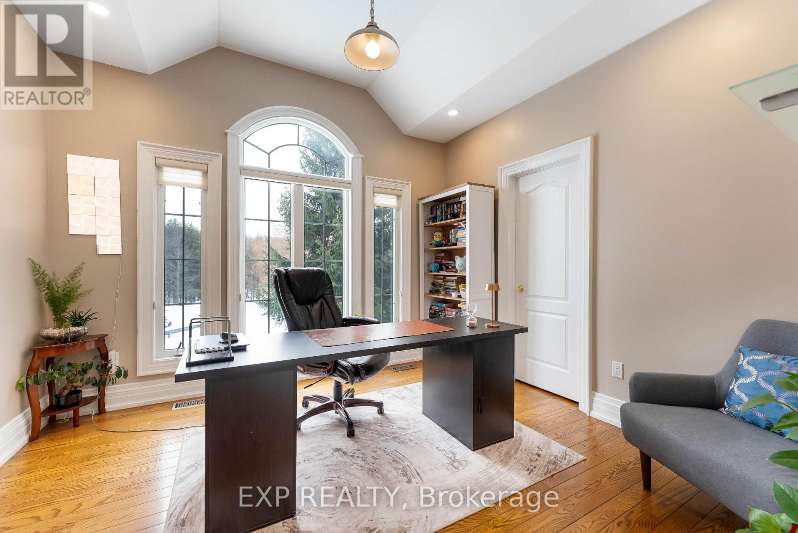 10 Valley Hill Drive, Caledon, Ontario  L7E 0B8 - Photo 11 - W12791684