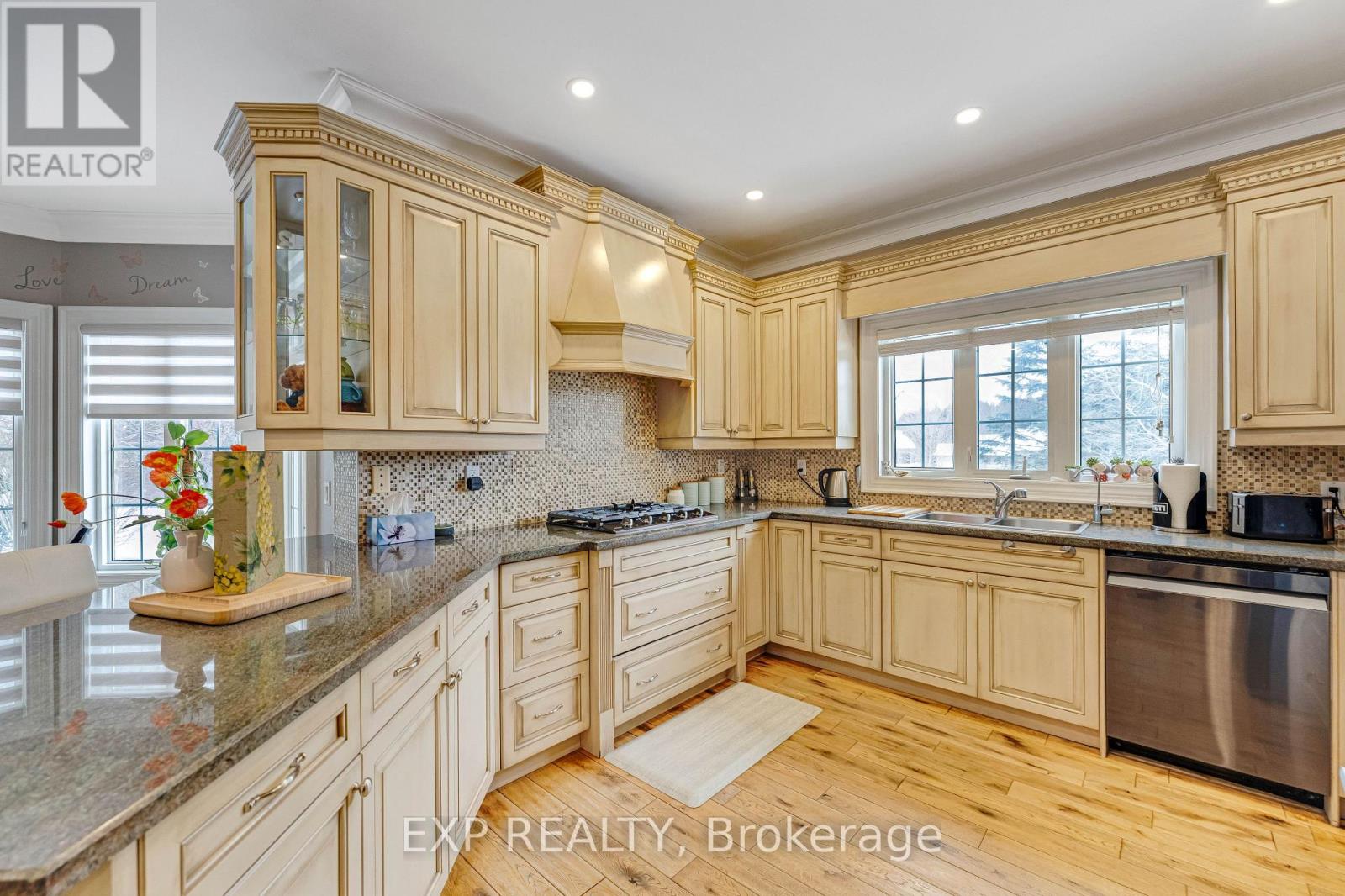 10 Valley Hill Drive, Caledon, Ontario  L7E 0B8 - Photo 25 - W12791684