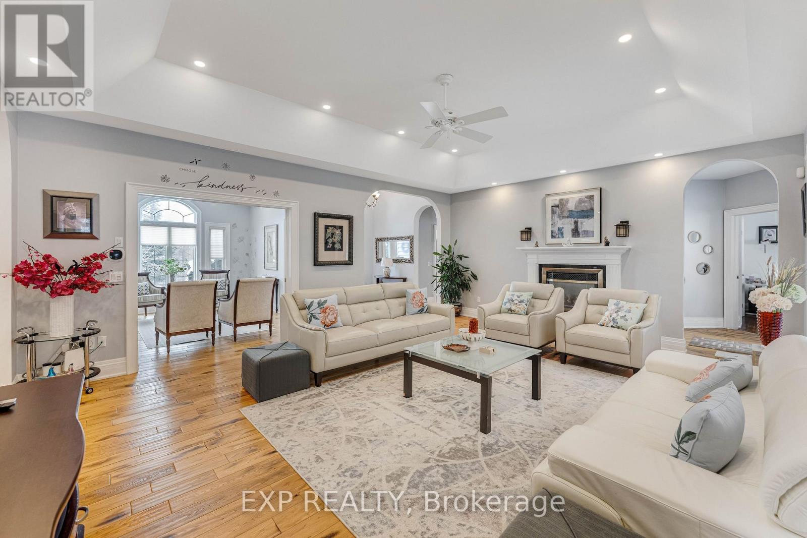 10 Valley Hill Drive, Caledon, Ontario  L7E 0B8 - Photo 8 - W12791684