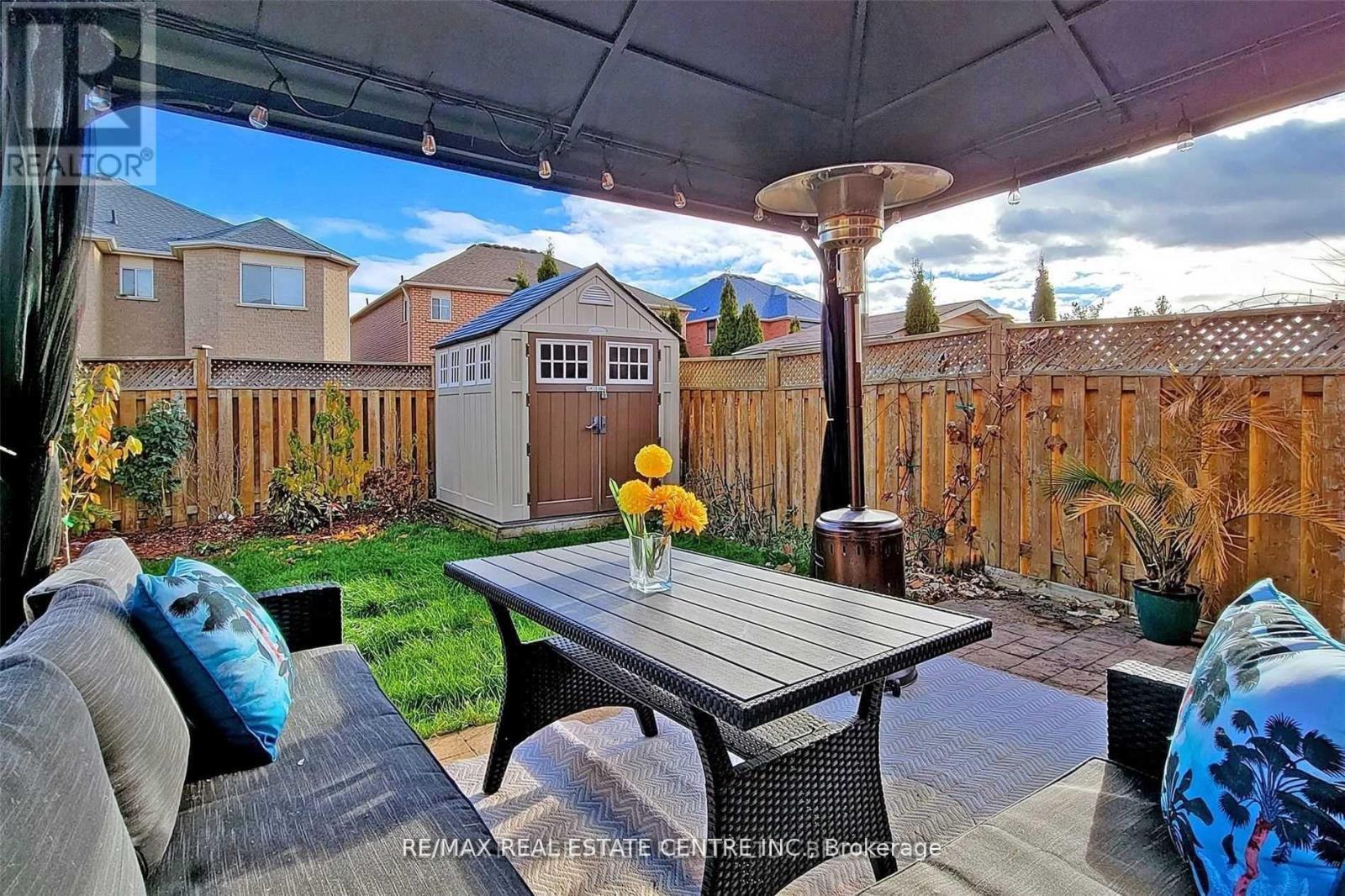 3876 Manatee Way, Mississauga, Ontario  L5M 6P7 - Photo 20 - W12791688