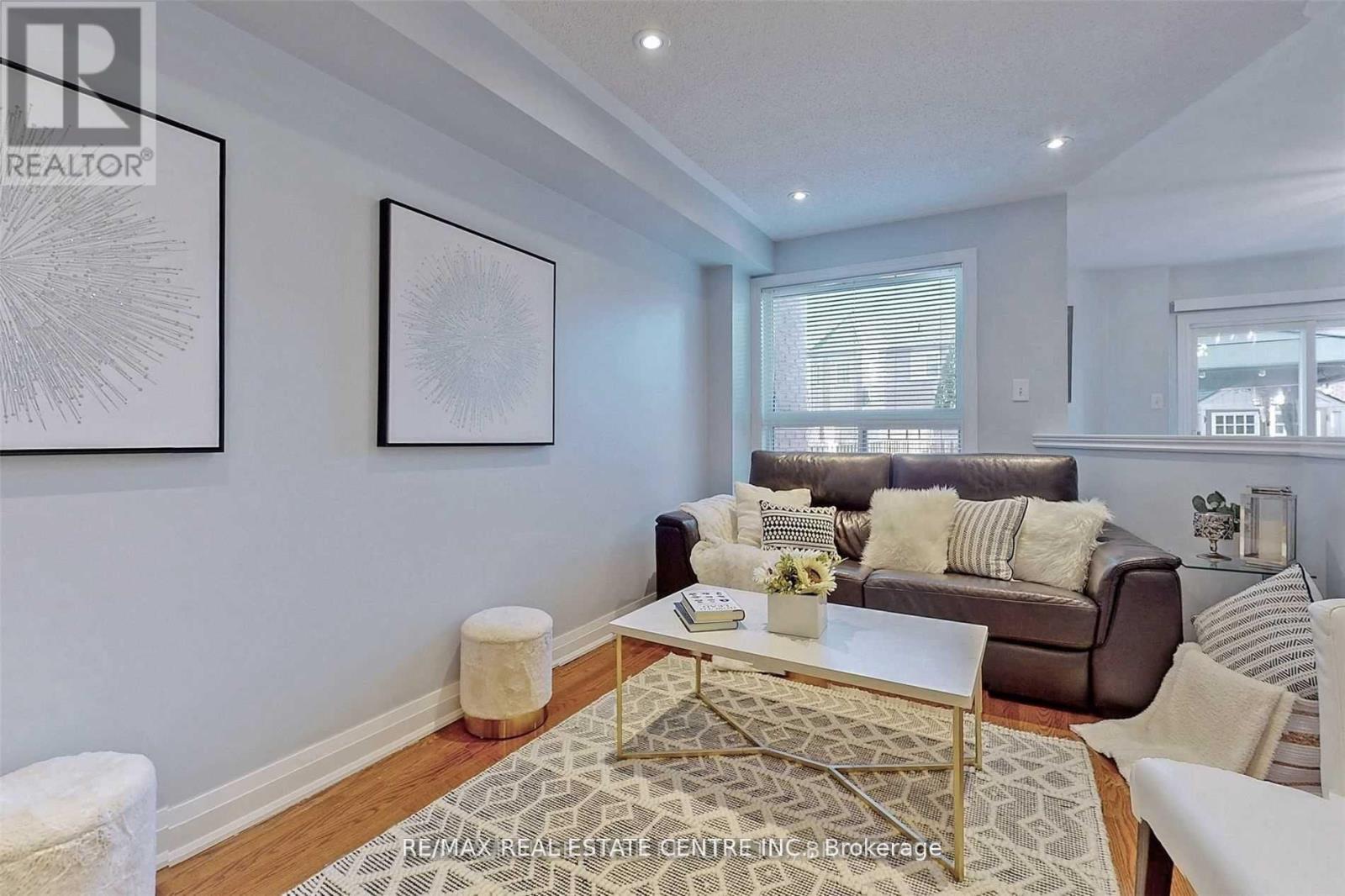 3876 Manatee Way, Mississauga, Ontario  L5M 6P7 - Photo 28 - W12791688