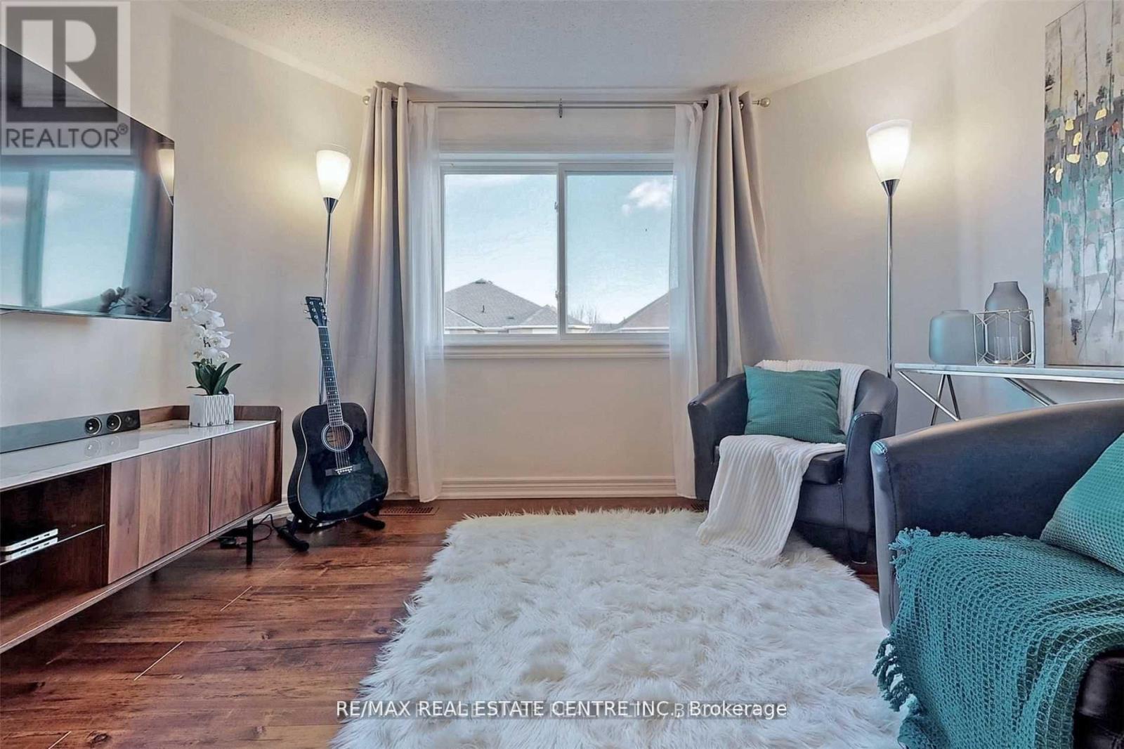 3876 Manatee Way, Mississauga, Ontario  L5M 6P7 - Photo 8 - W12791688