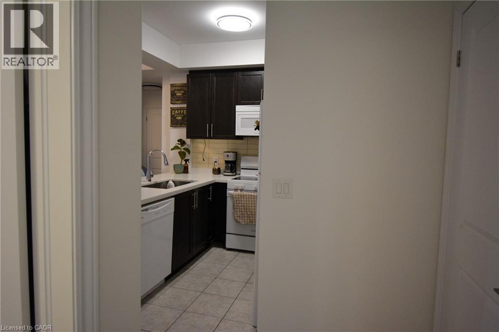 272 Georgian Drive Unit# 205, Oakville, Ontario  L6H 0K4 - Photo 8 - 40803156