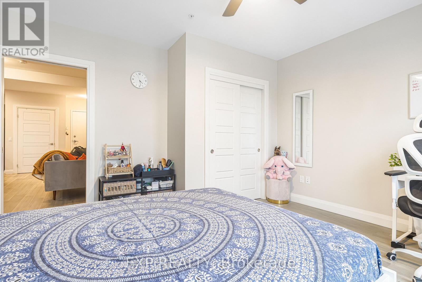 305 - 5 Wake Robin Drive, Kitchener, Ontario  N2E 0H6 - Photo 10 - X12791690