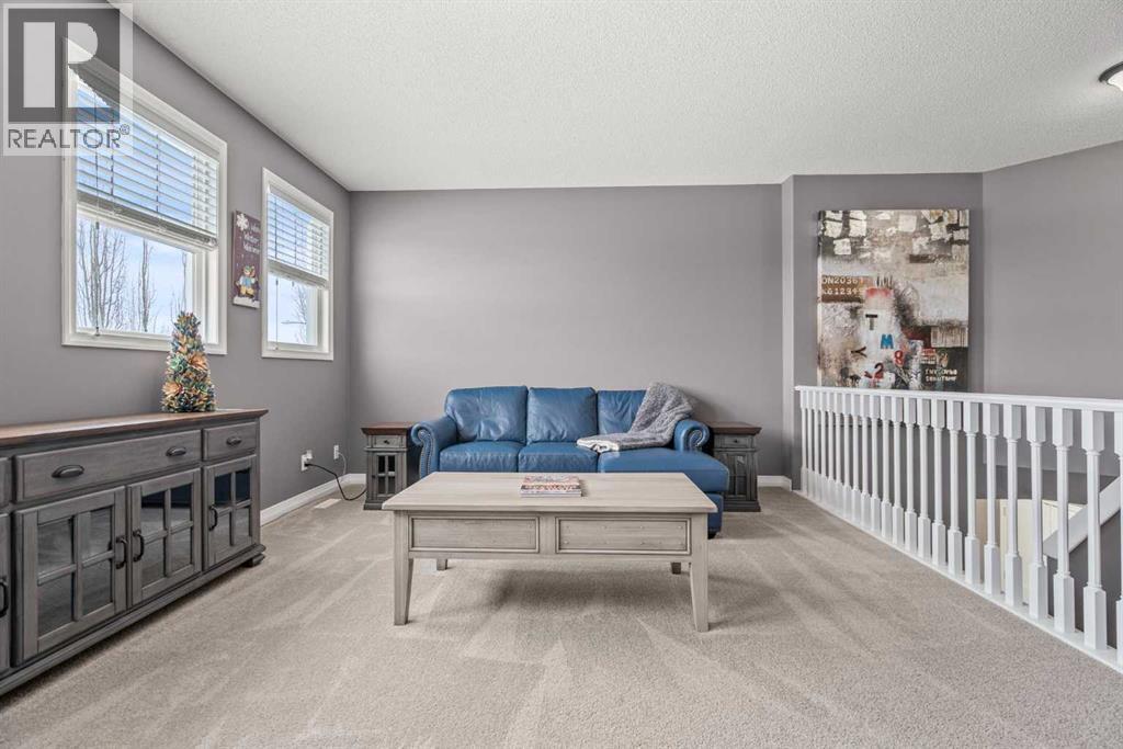 715 Copperpond Circle Se, Calgary, Alberta  T2Z 0R5 - Photo 16 - A2270187