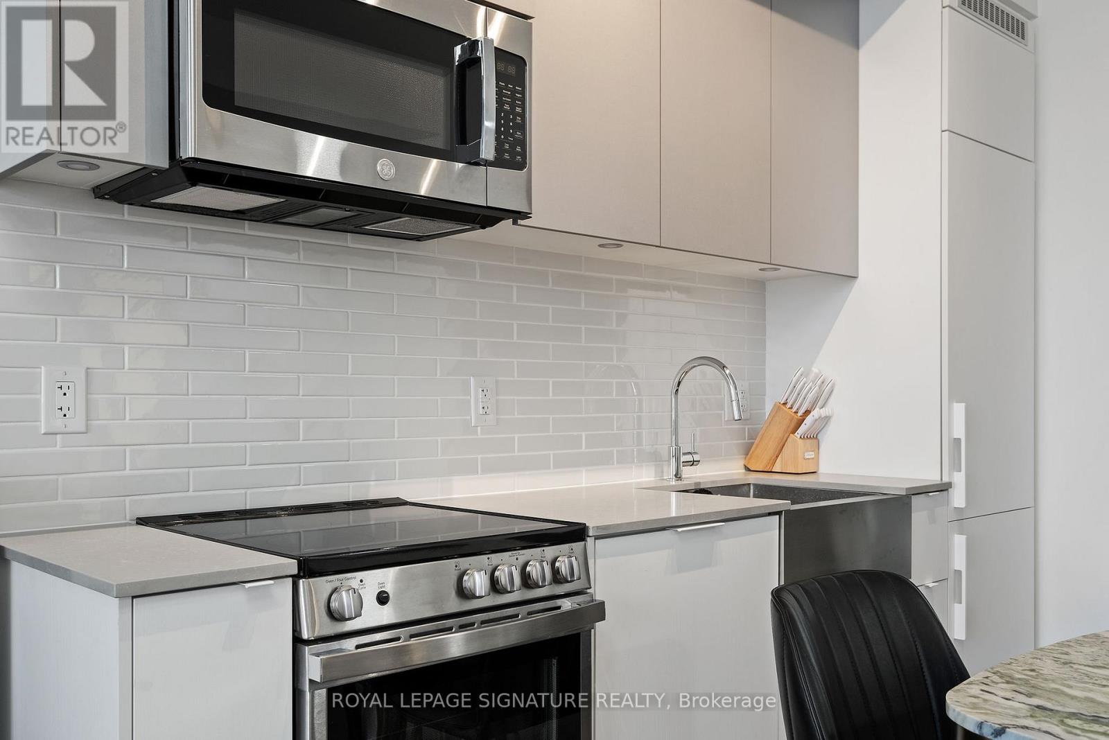 Lp17 - 270 Dufferin Street, Toronto, Ontario  M6K 0H8 - Photo 14 - W12791588