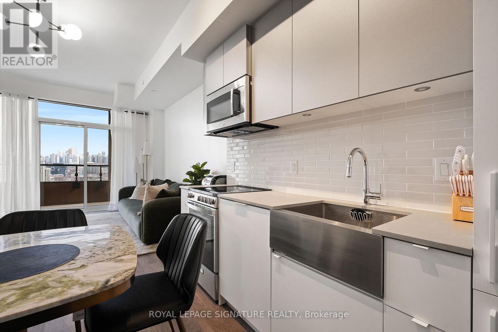 Lp17 - 270 Dufferin Street, Toronto, Ontario  M6K 0H8 - Photo 17 - W12791588