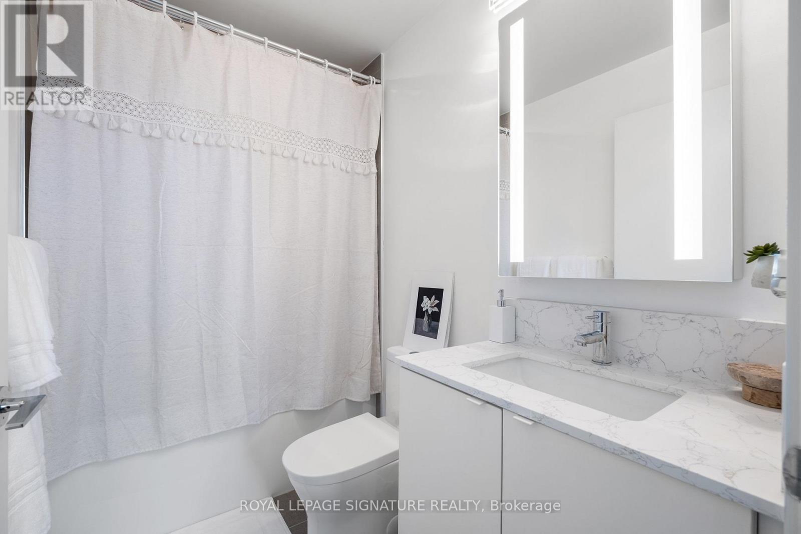 Lp17 - 270 Dufferin Street, Toronto, Ontario  M6K 0H8 - Photo 26 - W12791588