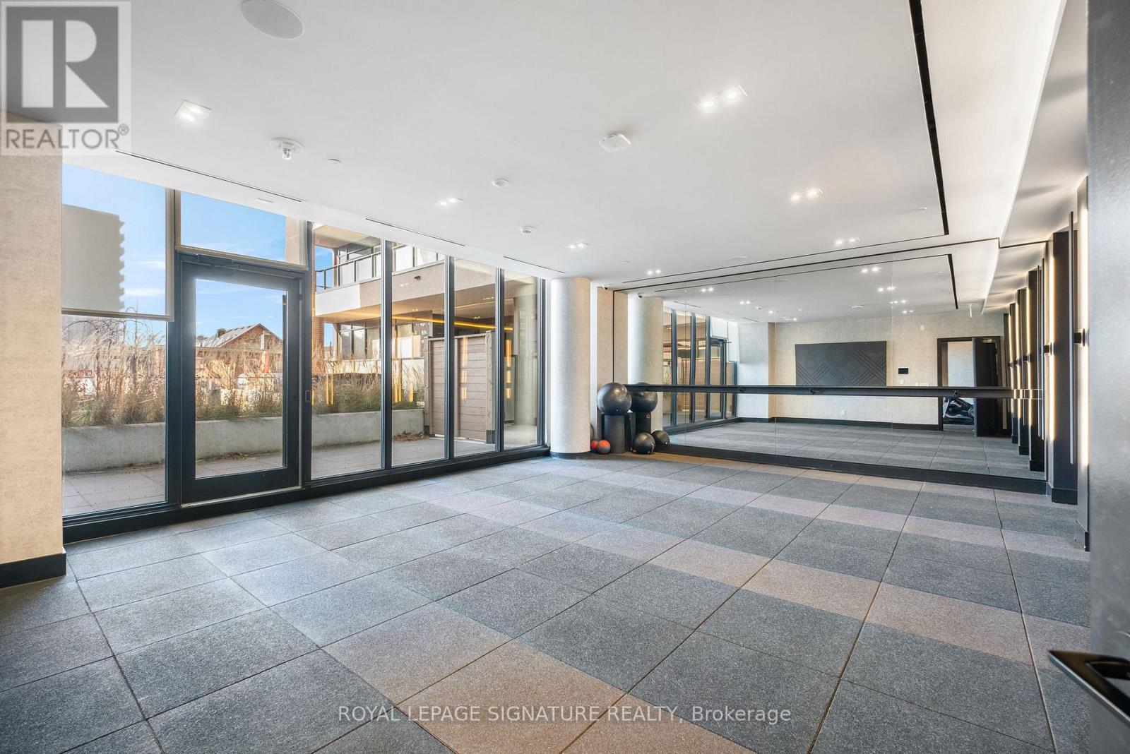 Lp17 - 270 Dufferin Street, Toronto, Ontario  M6K 0H8 - Photo 29 - W12791588