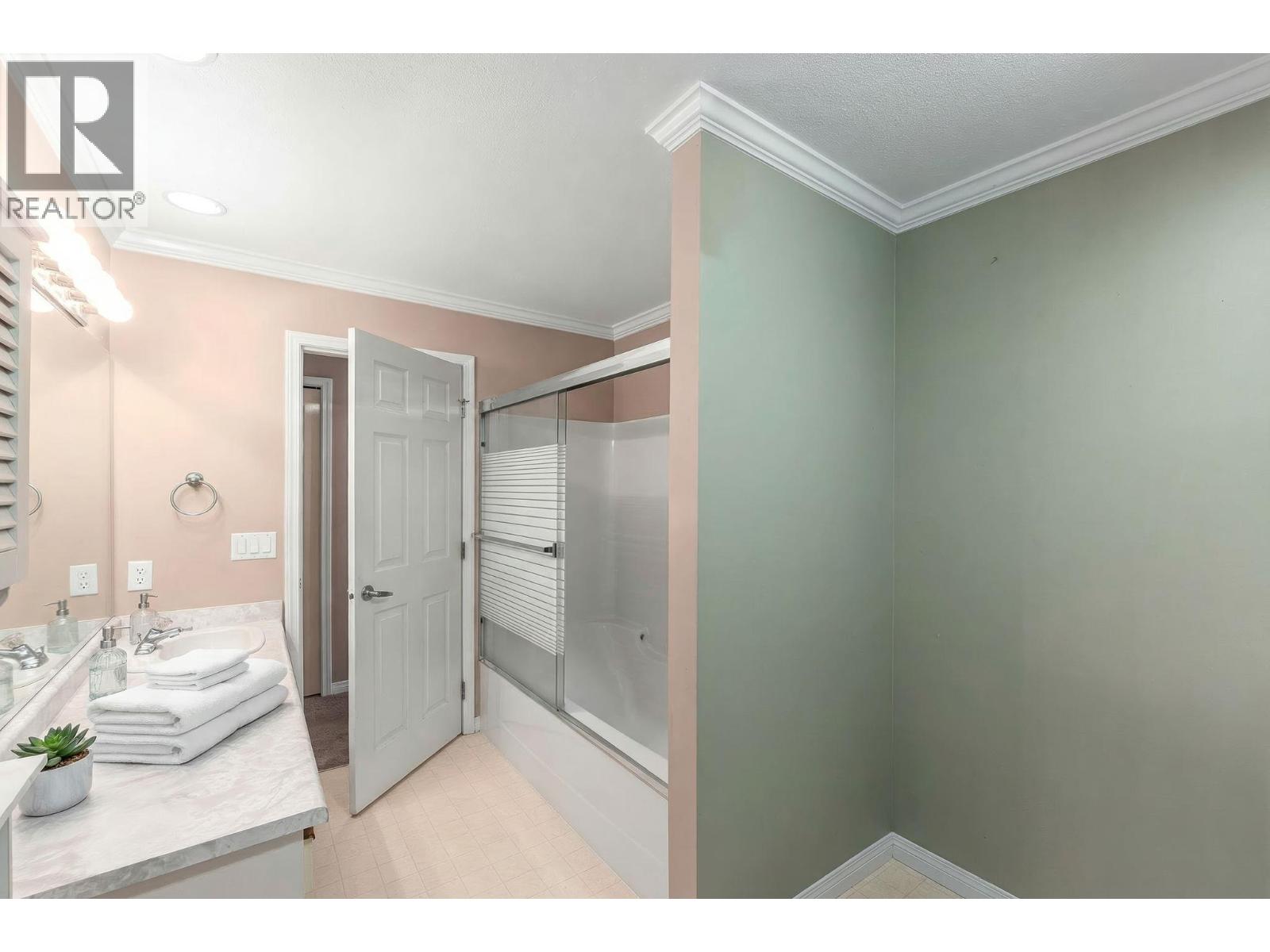 6100 Old Vernon Road Unit# 10 Lot# 10, Kelowna, British Columbia  V1X 7T8 - Photo 15 - 10372999