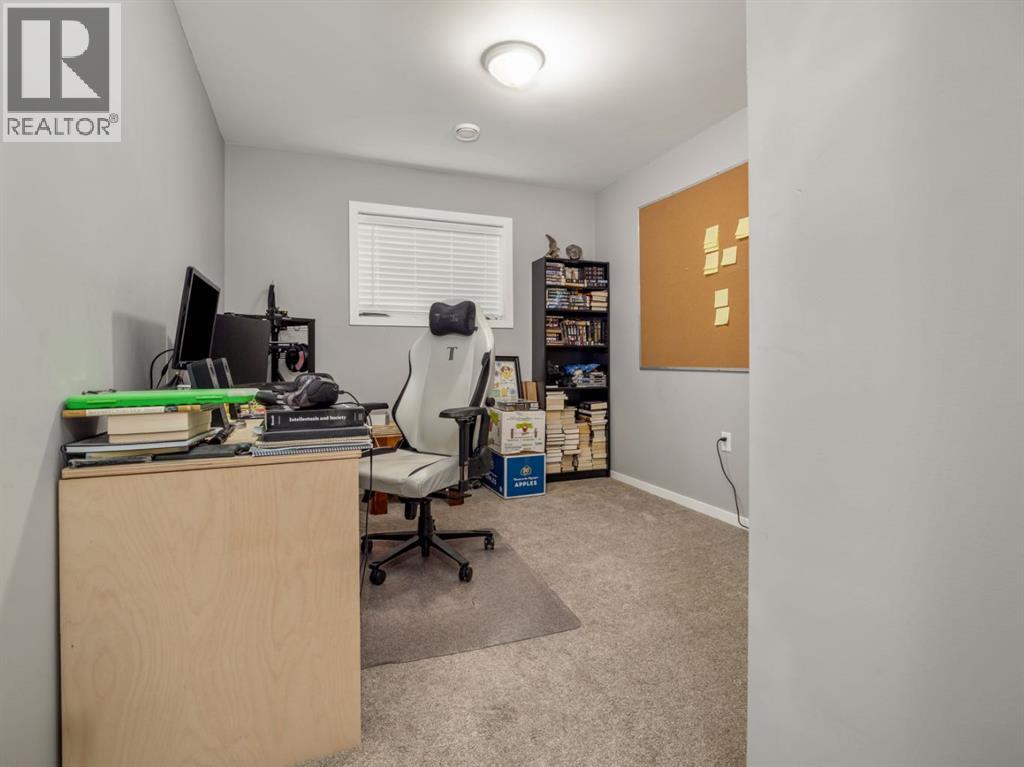 306 11b Street, Nobleford, Alberta  T0L 1S0 - Photo 32 - A2285856