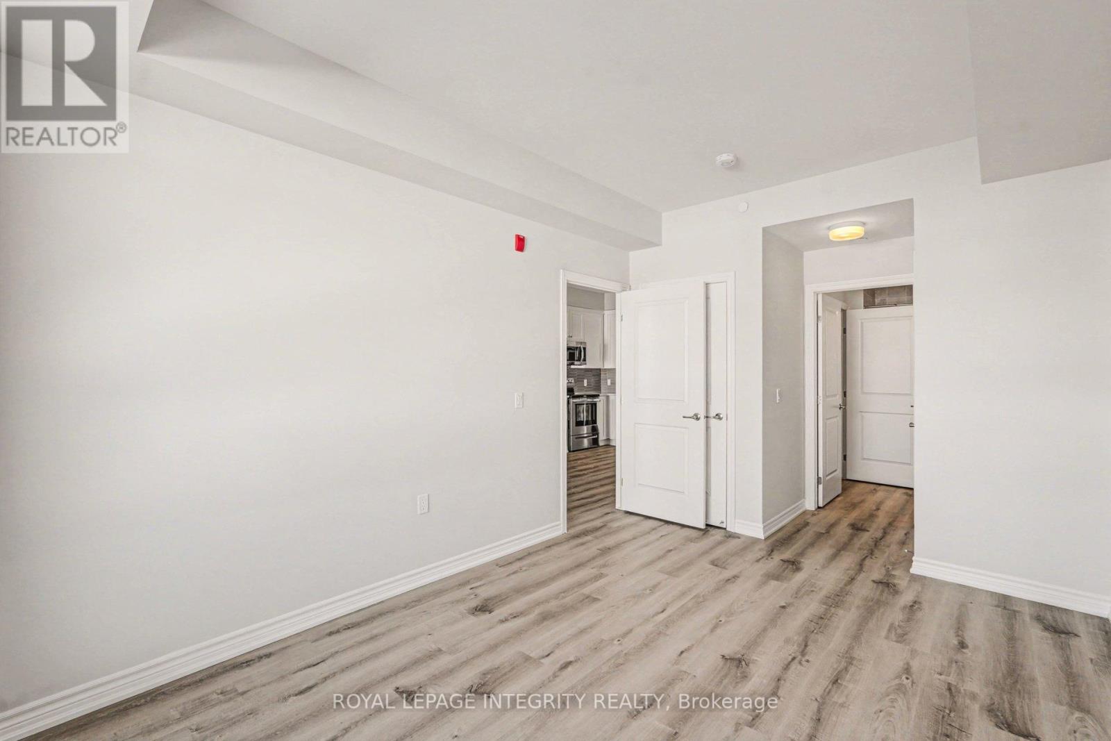 217 - 1350 Hemlock Road, Ottawa, Ontario  K1K 5C2 - Photo 9 - X12791716