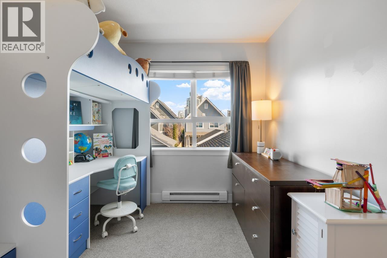 245 Holly Avenue, New Westminster, British Columbia  V3M 0B3 - Photo 29 - R3090127