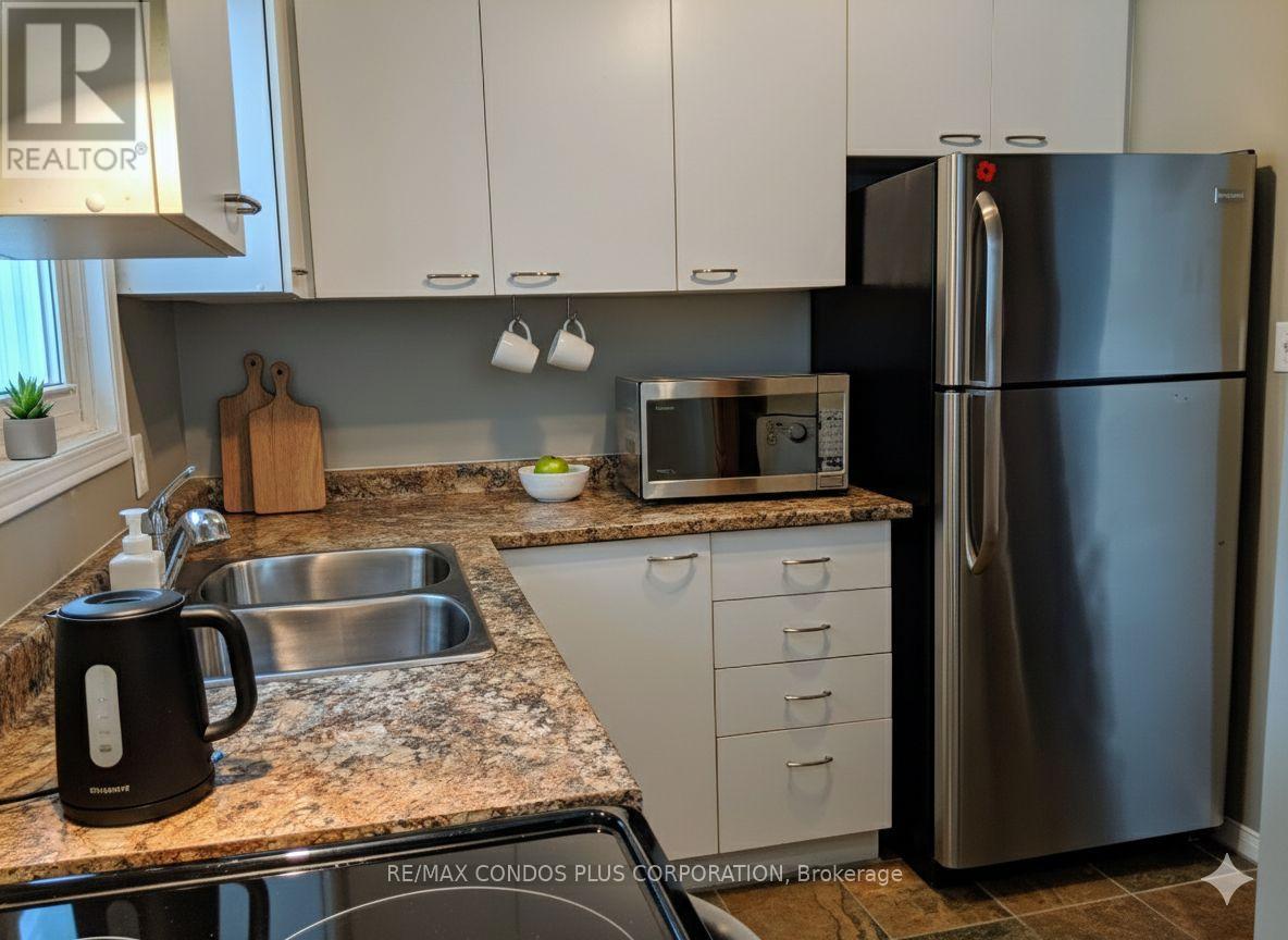 51 - 461 Beechwood Place, Waterloo, Ontario N2T 2N8 - Photo 17 - X12773604