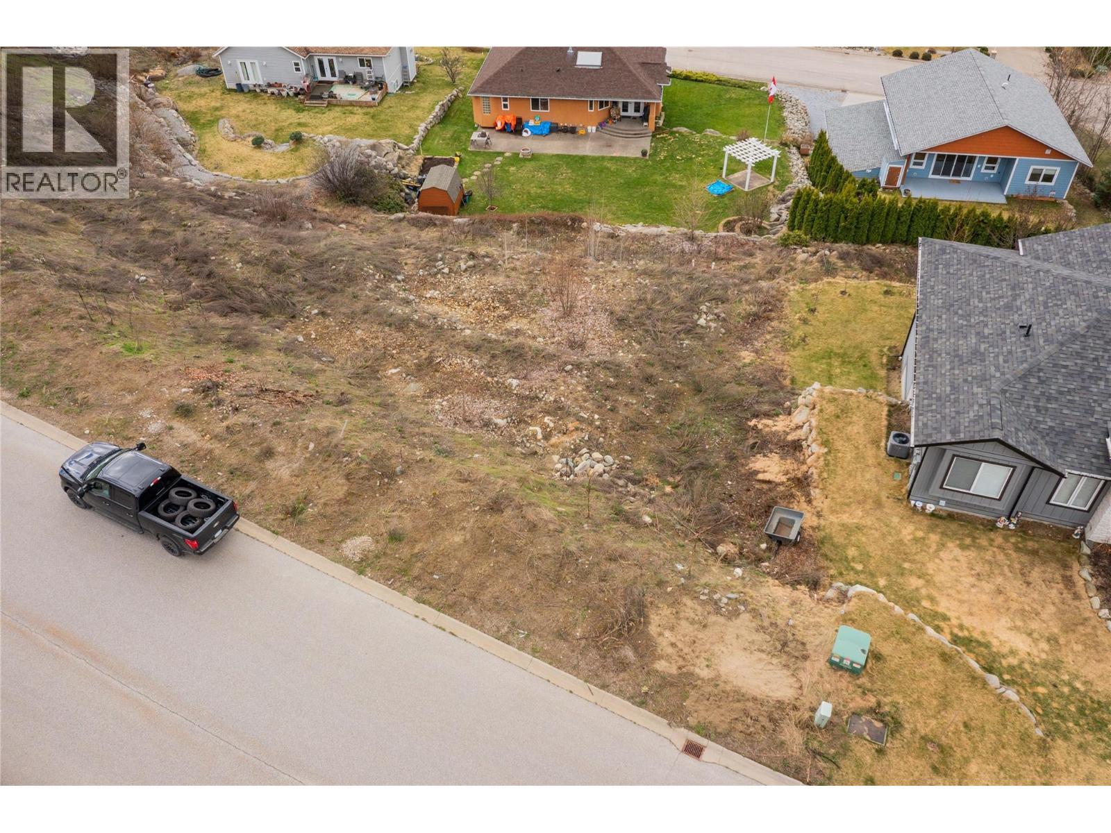 2450 Mcbride Street, Trail, British Columbia V1R 4N8 - Photo 6 - 10376118